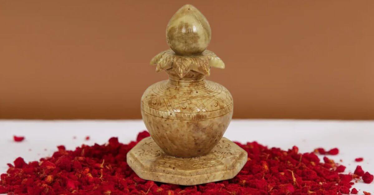 Mangal Kalash A Step-by-Step Vastu Sthapana Guide